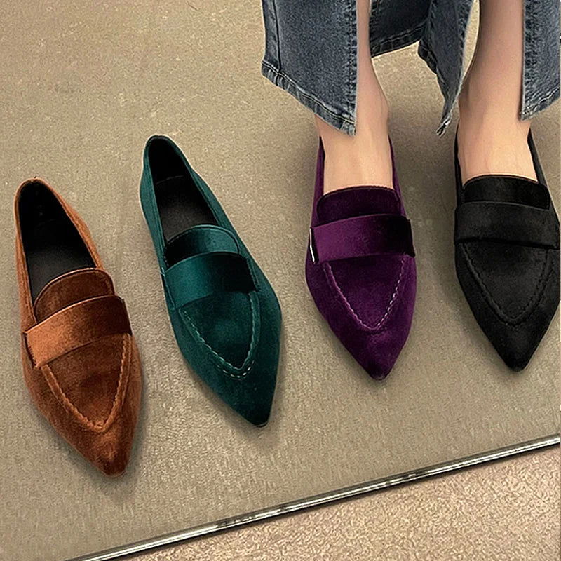 Mocassins Femme Pointus – Raffinement et Modernité