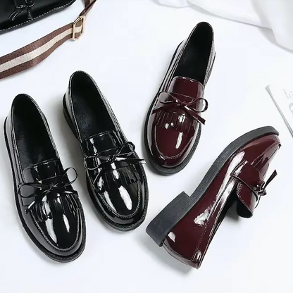 Mocassins Femme Vernis avec Franges – Audace et Raffinement