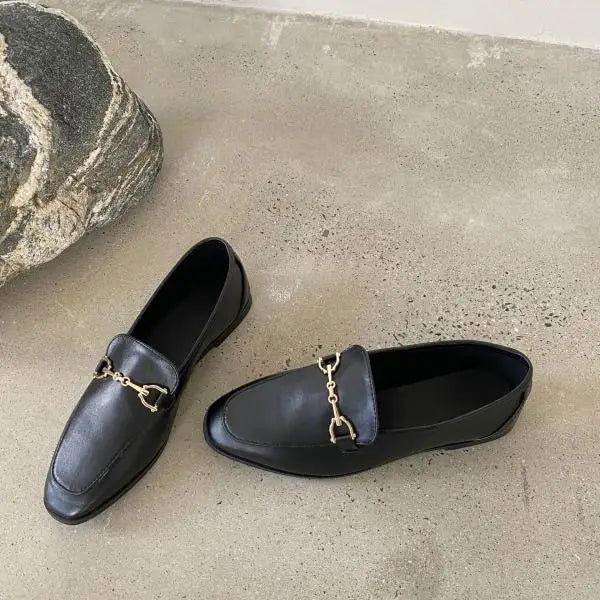 Mocassins Femme en Cuir Lisse avec Détail Métallique