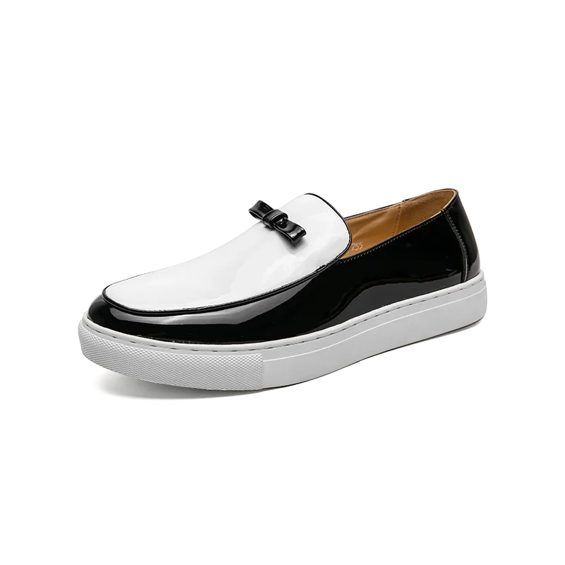 Mocassins Homme Moderne en Cuir avec Pompons