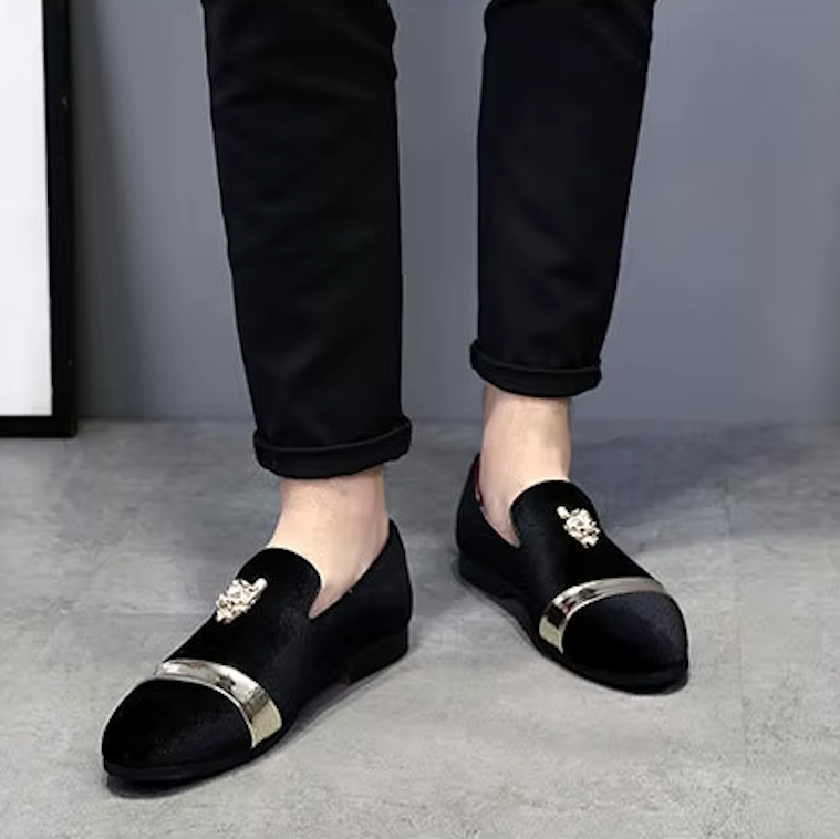 Mocassins Homme Prestige en Velours - Finitions Métalliques Modernes