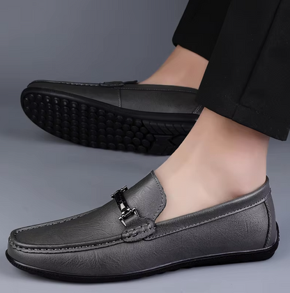 Mocassins Homme en Cuir Chic - Détail Métallique Raffiné