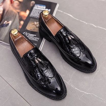 Mocassins Homme en Cuir Verni - Finition Luxe et Détails Sophistiqués