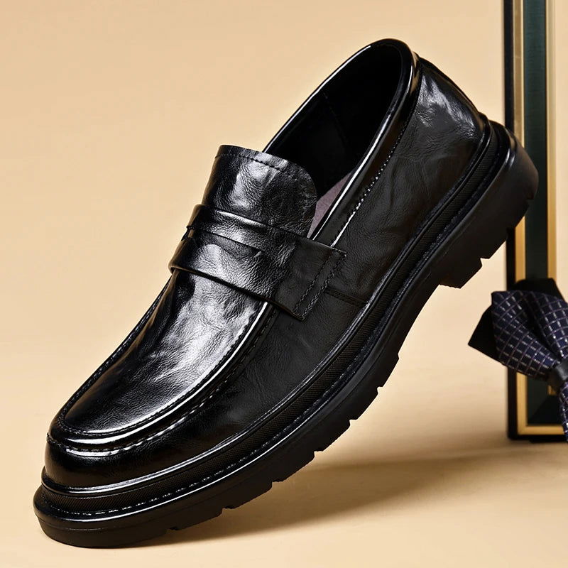 Mocassins Homme en Cuir Verni - Style Moderne et Confort