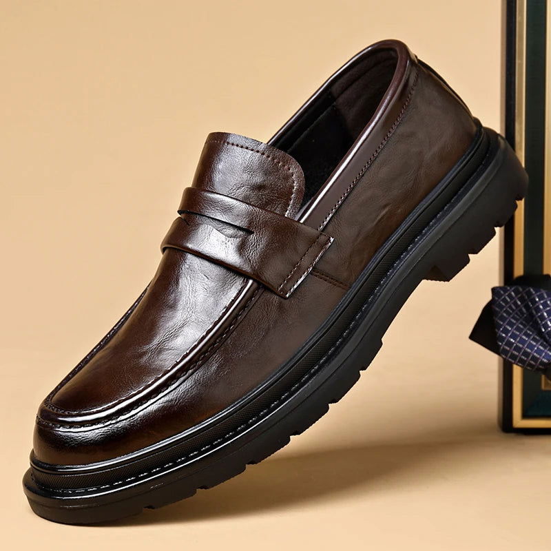 Mocassins Homme en Cuir Verni - Style Moderne et Confort