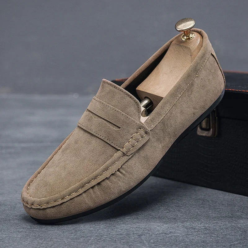 Mocassins Homme en Daim - Confort et Sobriété
