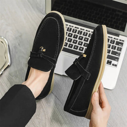 Mocassins Homme en Daim avec Détail Métallique