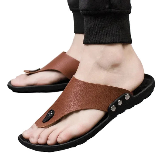 Sandales Homme – Bout Rond Avec Séparation D'orteils Et Rivets Métal