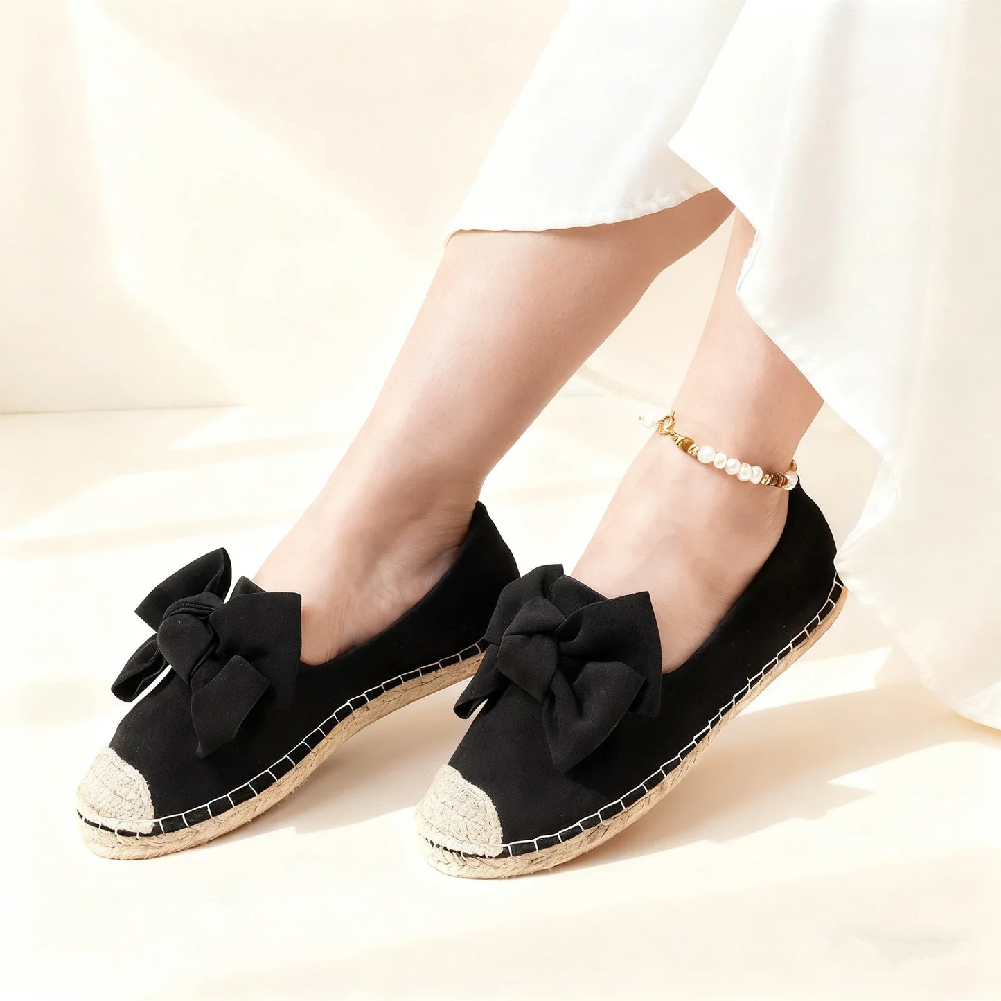Espadrilles Femme Suédine – Nœud Oversize et Bout Tressé