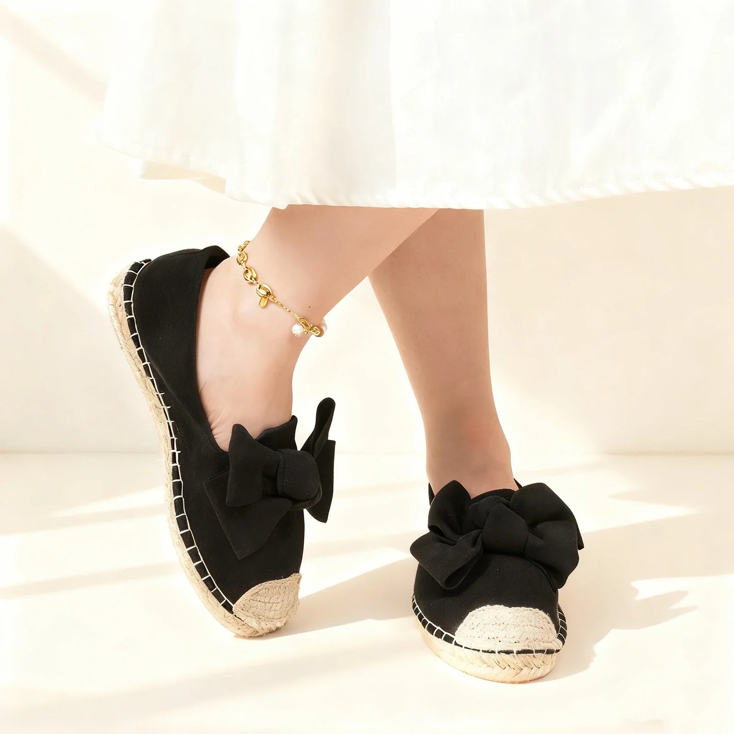 Espadrilles Femme Suédine – Nœud Oversize et Bout Tressé